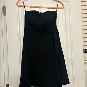 Elegant Black Strapless Dress
